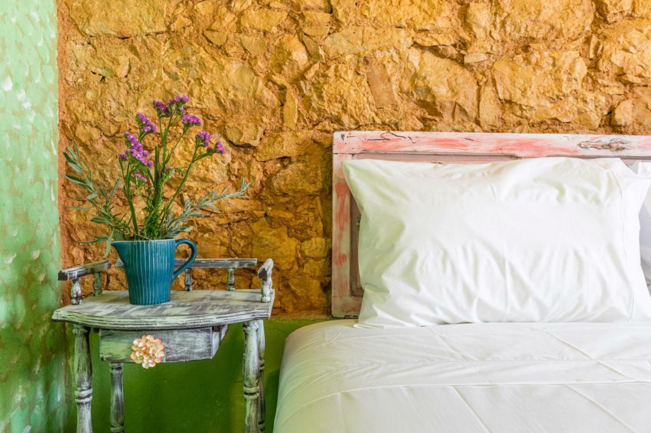 Lameira Da Longra - Bohemian Artistic House Tomar Ngoại thất bức ảnh